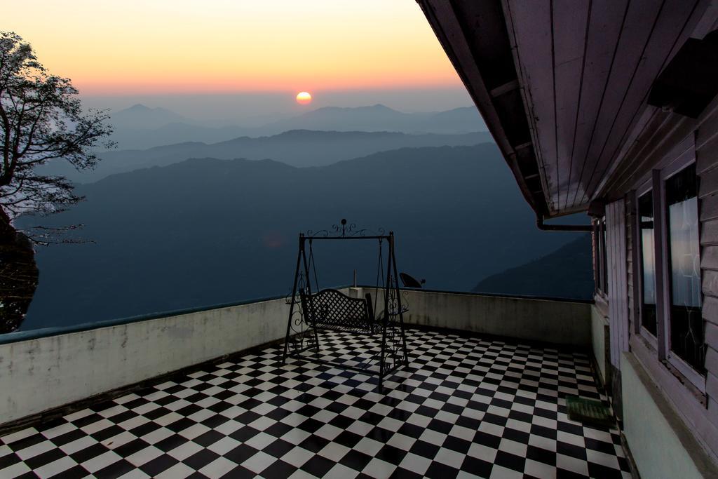 Central Gleneagles Heritage Resort Former Bungalow Of Ex-Tata Chairman Russi Mody The Mall Road Darjeeling Darjeeling  Dış mekan fotoğraf